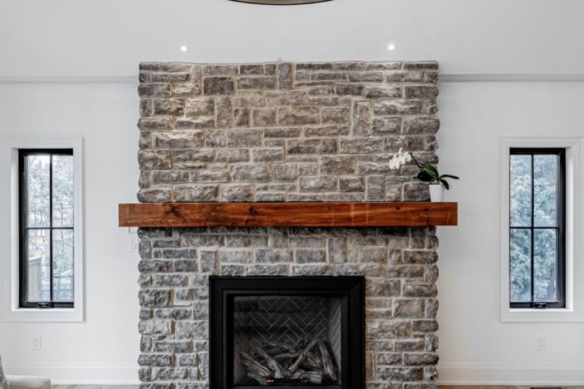 Waterdown Custom Home anilllllll14